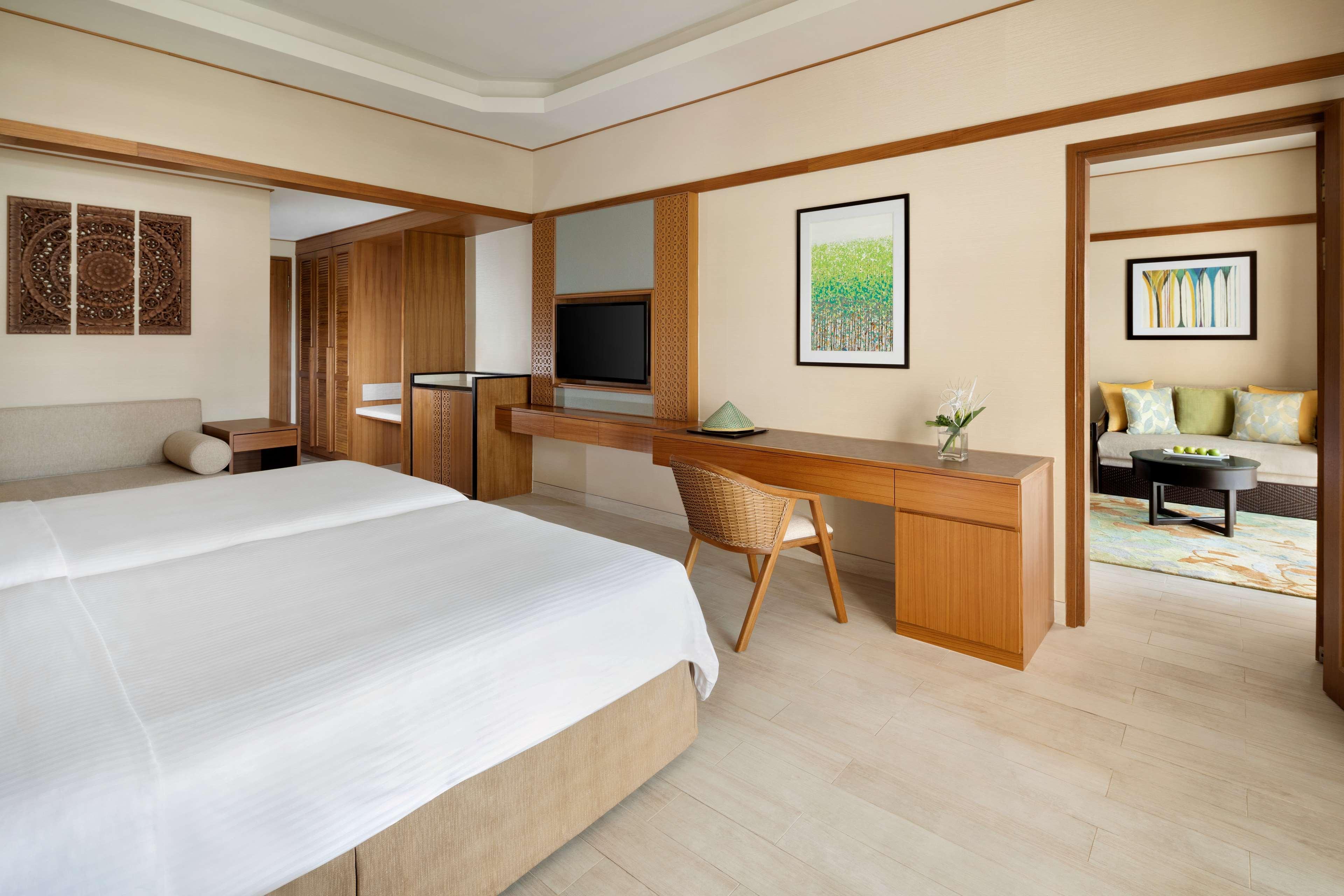 Shangri-La Rasa Sayang, Penang Batu Feringgi Εξωτερικό φωτογραφία A room at the hotel