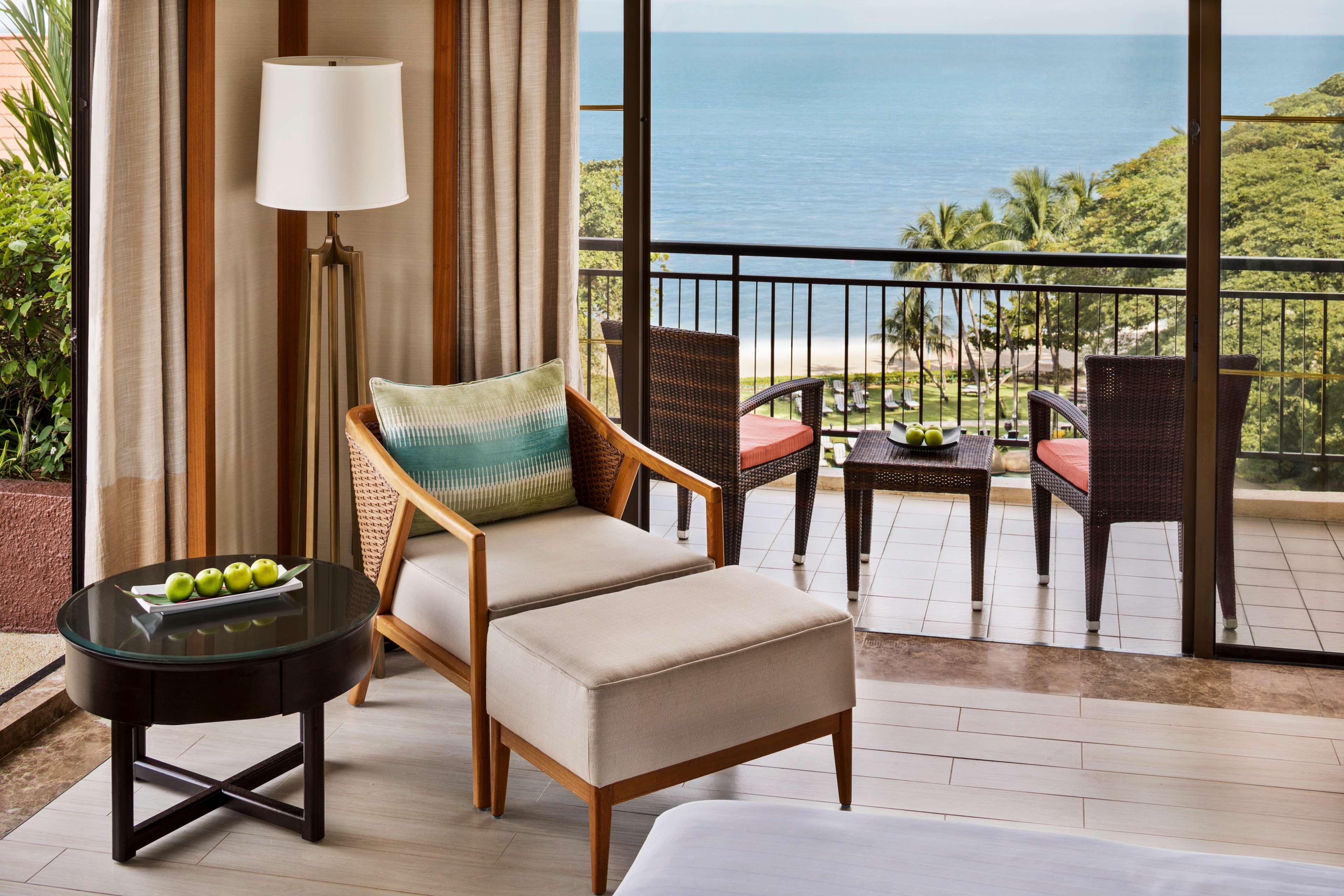 Shangri-La Rasa Sayang, Penang Batu Feringgi Εξωτερικό φωτογραφία A room at the hotel