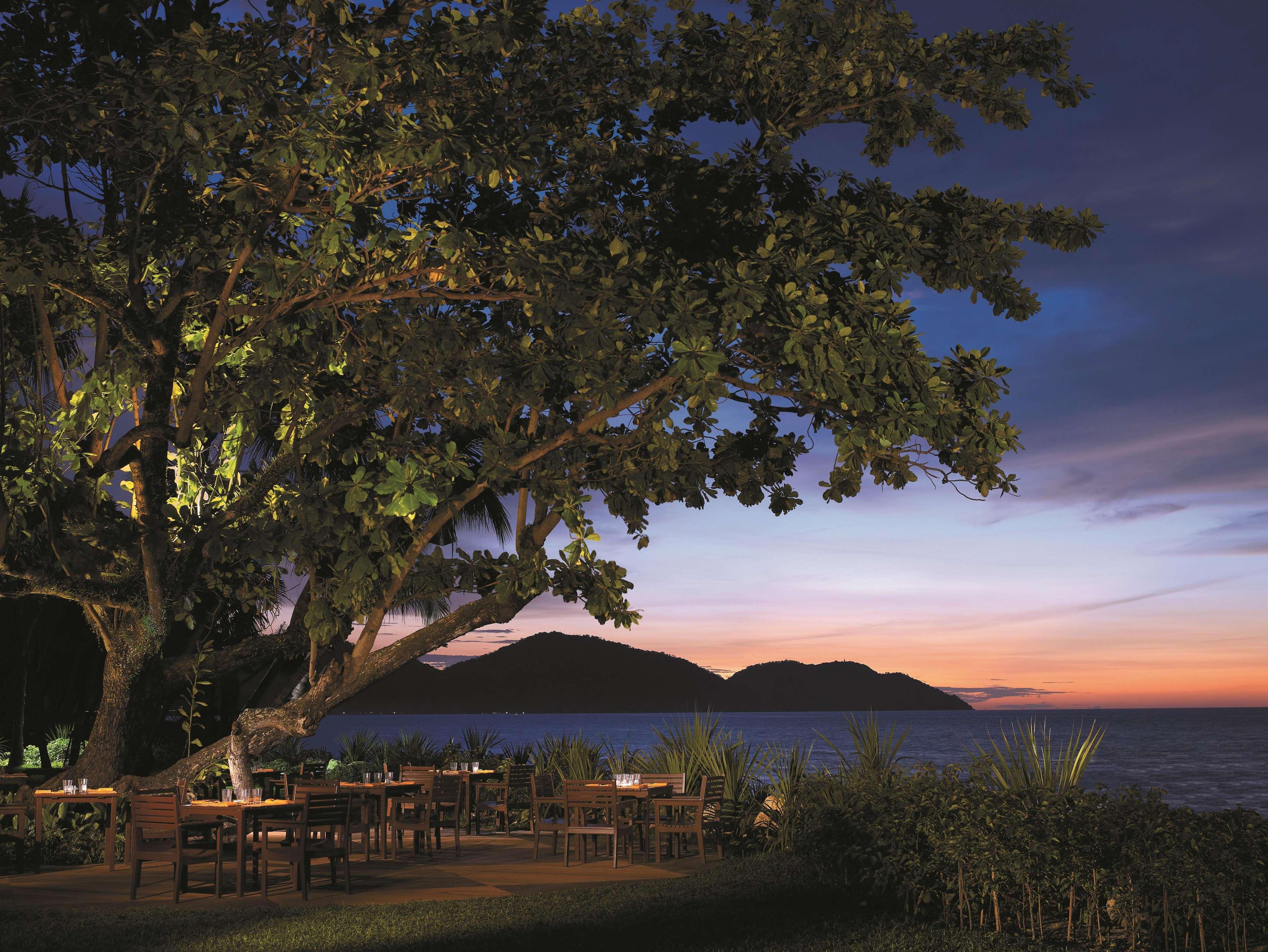 Shangri-La Rasa Sayang, Penang Batu Feringgi Εξωτερικό φωτογραφία View of the resort